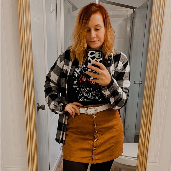 Meet your Posher, Brookelynn - Picture 2 of 5